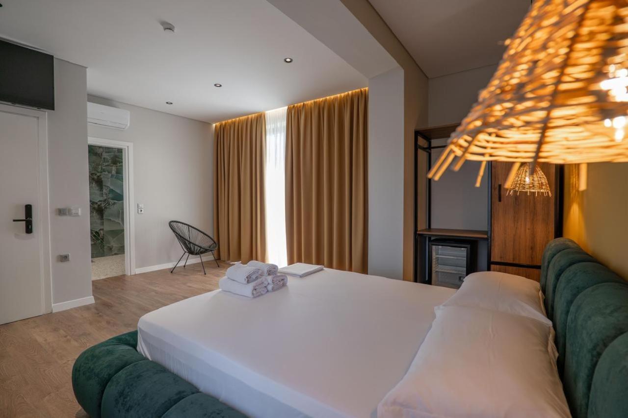 Juer Hotel Bajkaj Extérieur photo